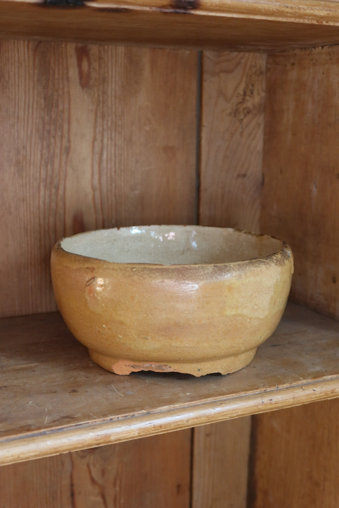 Vintage Primitive Bowl w/ Flower