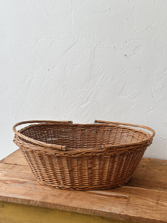 Vintage Wicker Basket - Pick up only