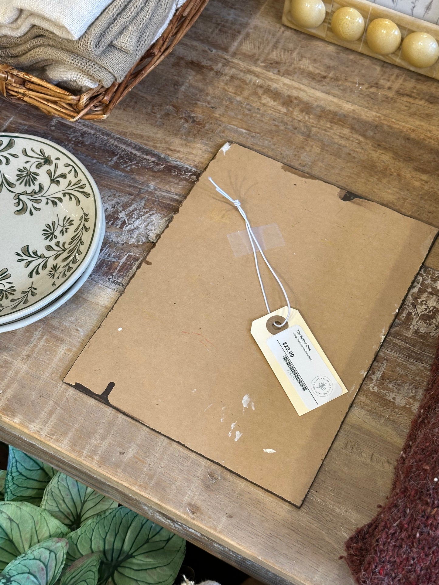 Vintage Hand-Painted Floral Motif