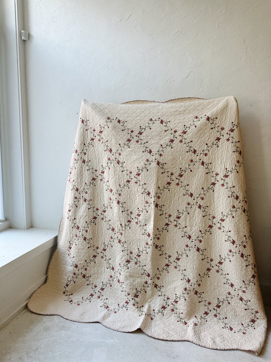 Vintage Pink Floral Quilt Set