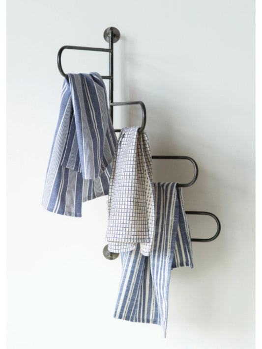 Metal Swivel Wall Rack (PICK UP ONLY)