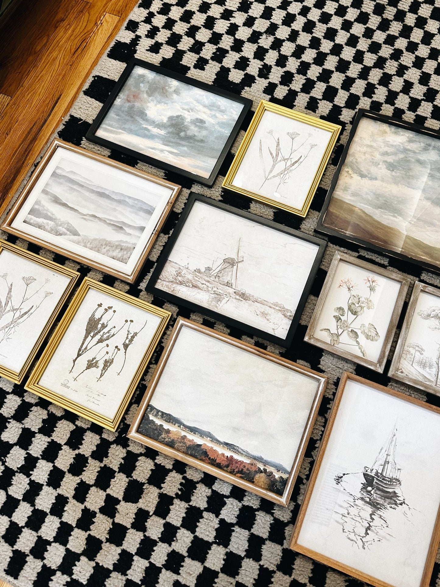 Gallery Wall Art (PICK UP ONLY)