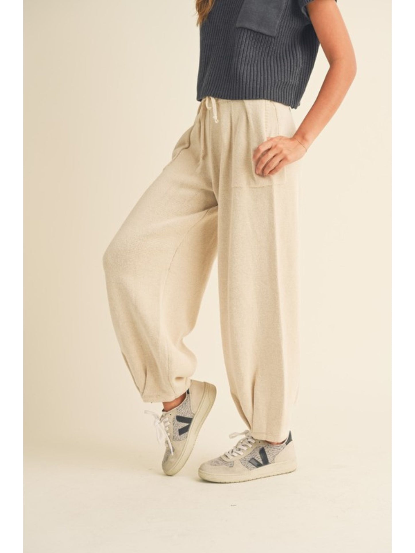Pleated Bottom Knit Pants - Stone