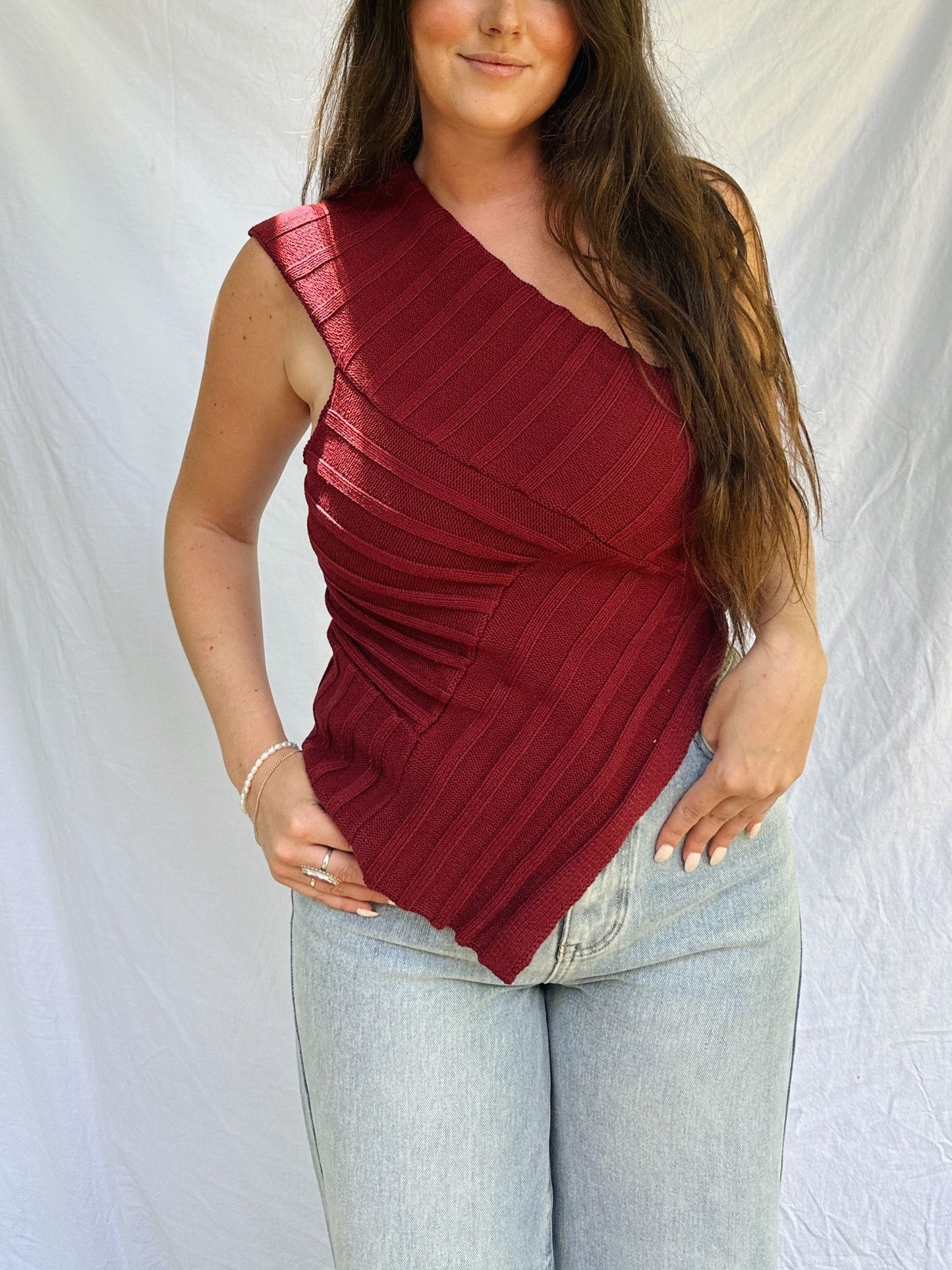Contrasting Band Ribbed Angular Top - Red