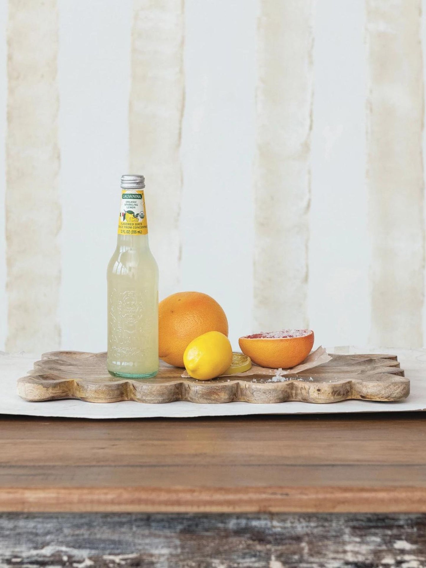 Mango Wood Tray w/ Scalloped Edge