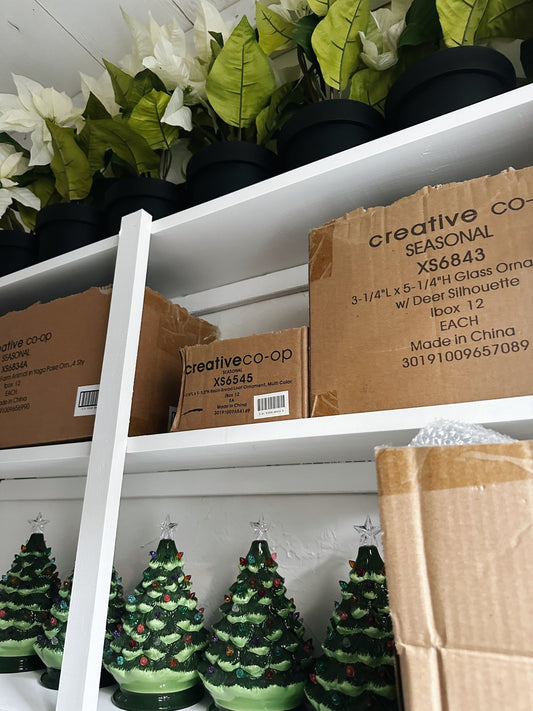 Lighted Vintage Tree (pick up only)