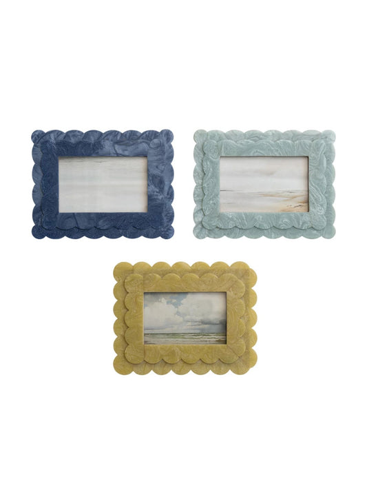 2-Layer Scalloped Photo Frame, 3 Colors (4" x 6" Photo)