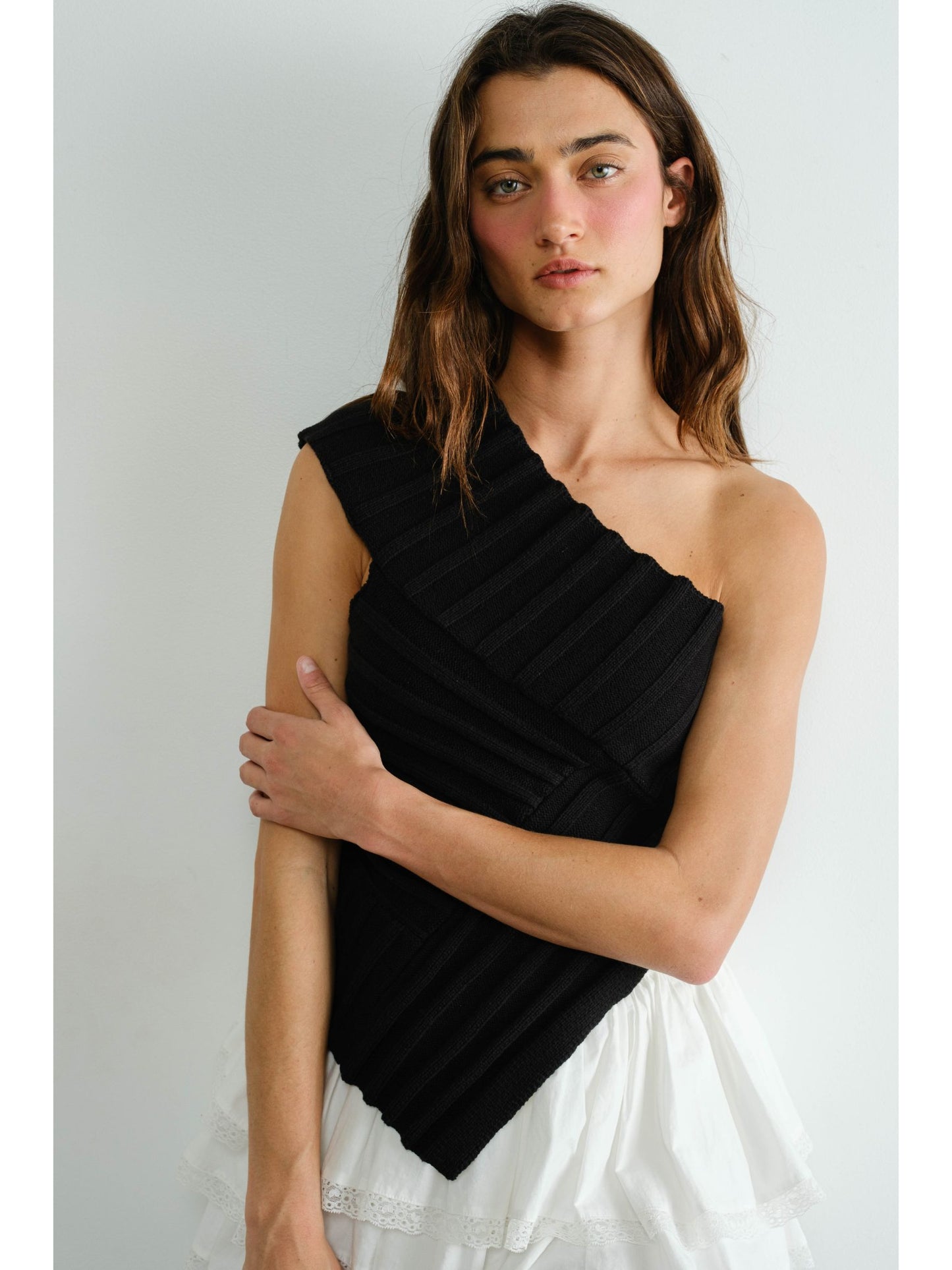 Contrasting Band Ribbed Angular Top - Black