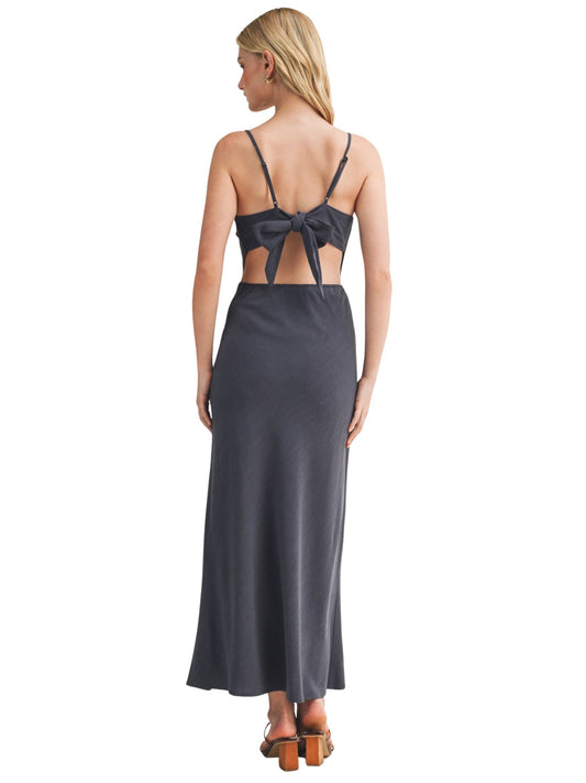 The Linnea Dress