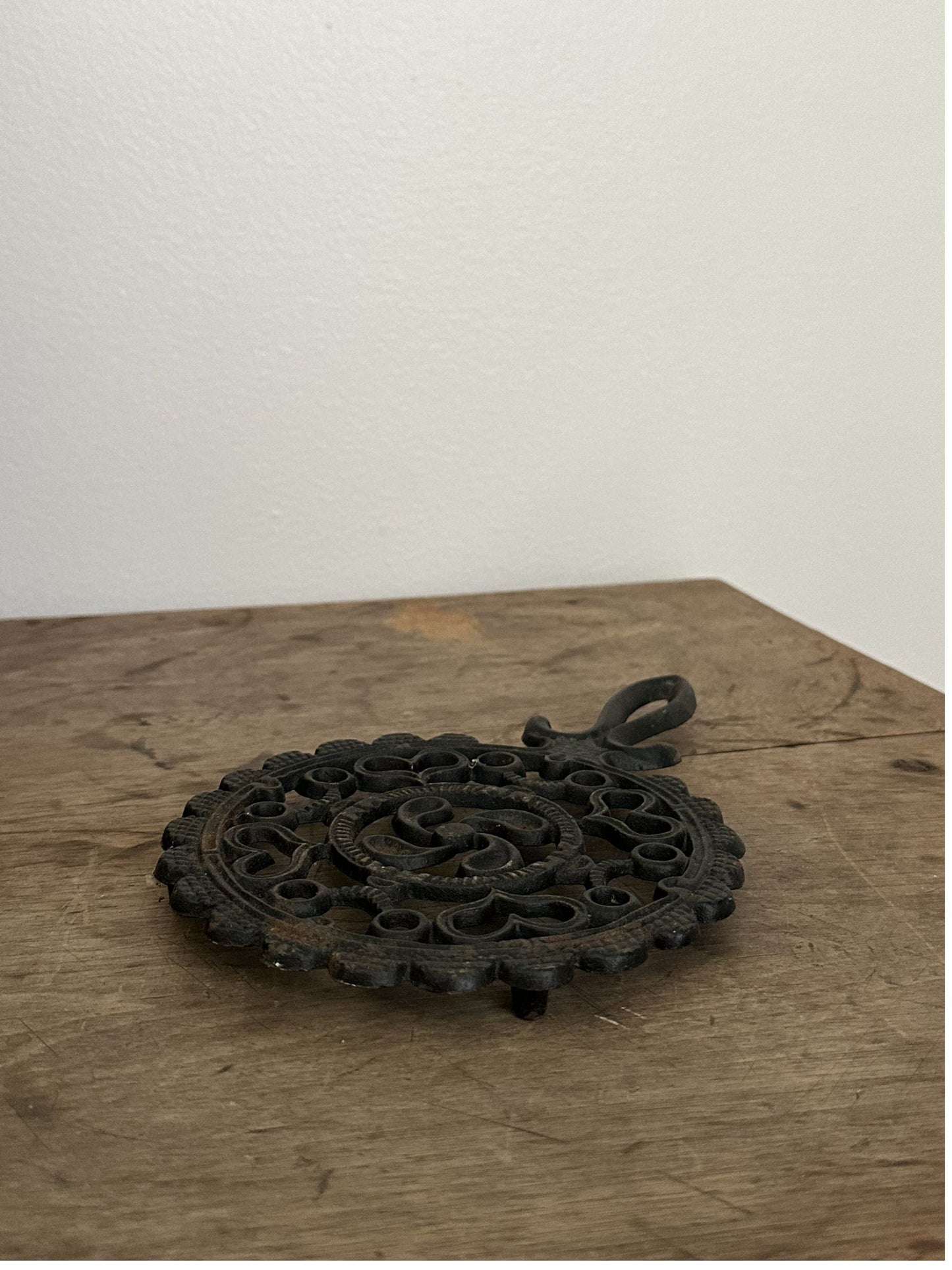 Vintage Cast Iron Trivet w/ Handle