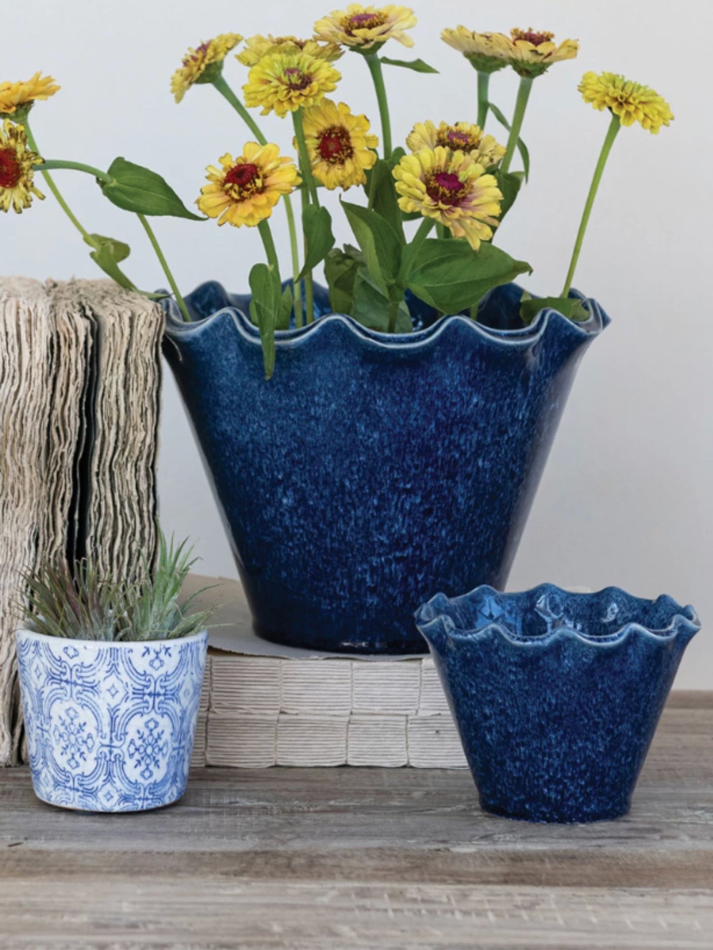 Stoneware Planter with Drainage Hole