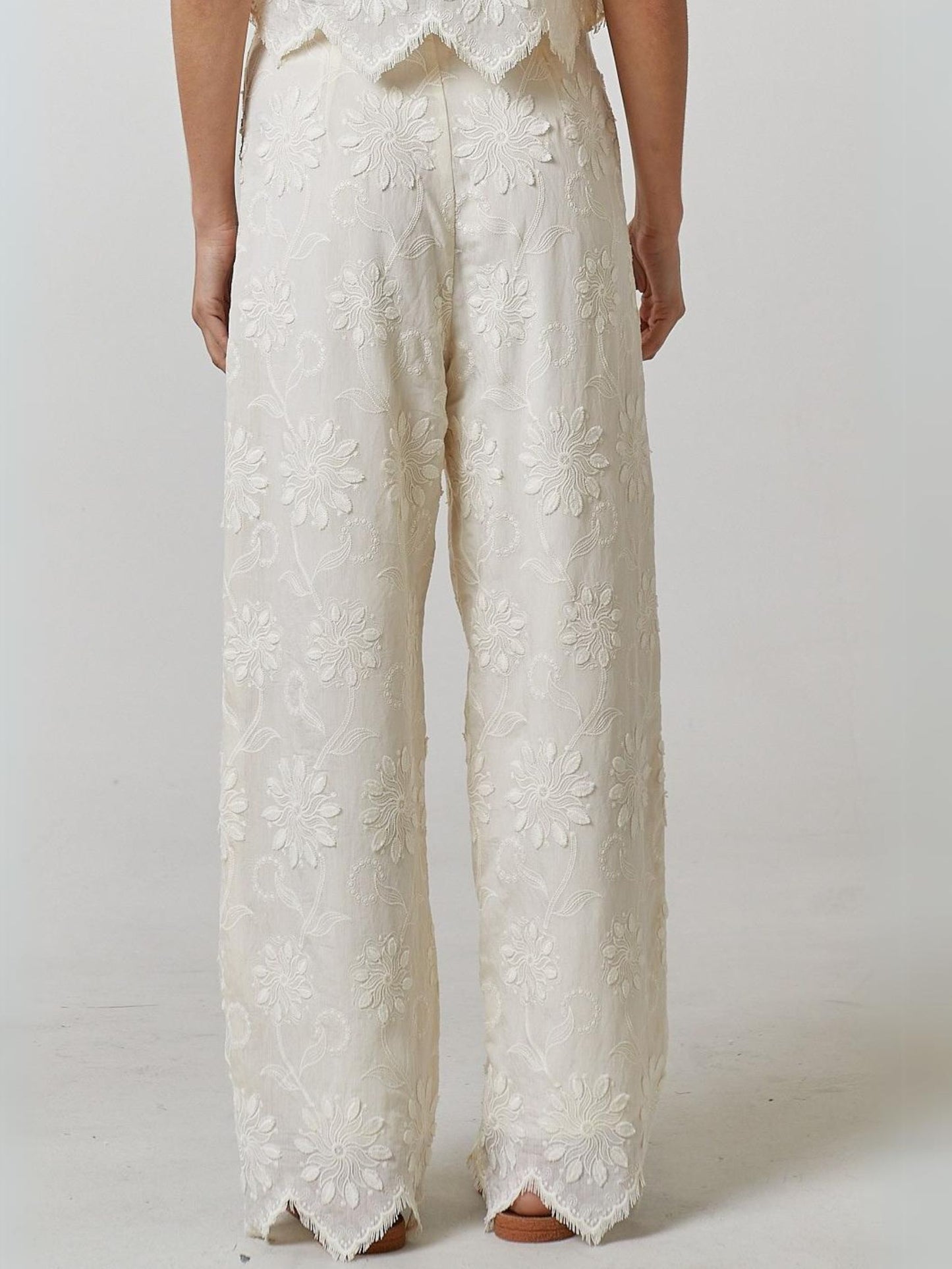 Floral Embroidery Wide Leg Pant