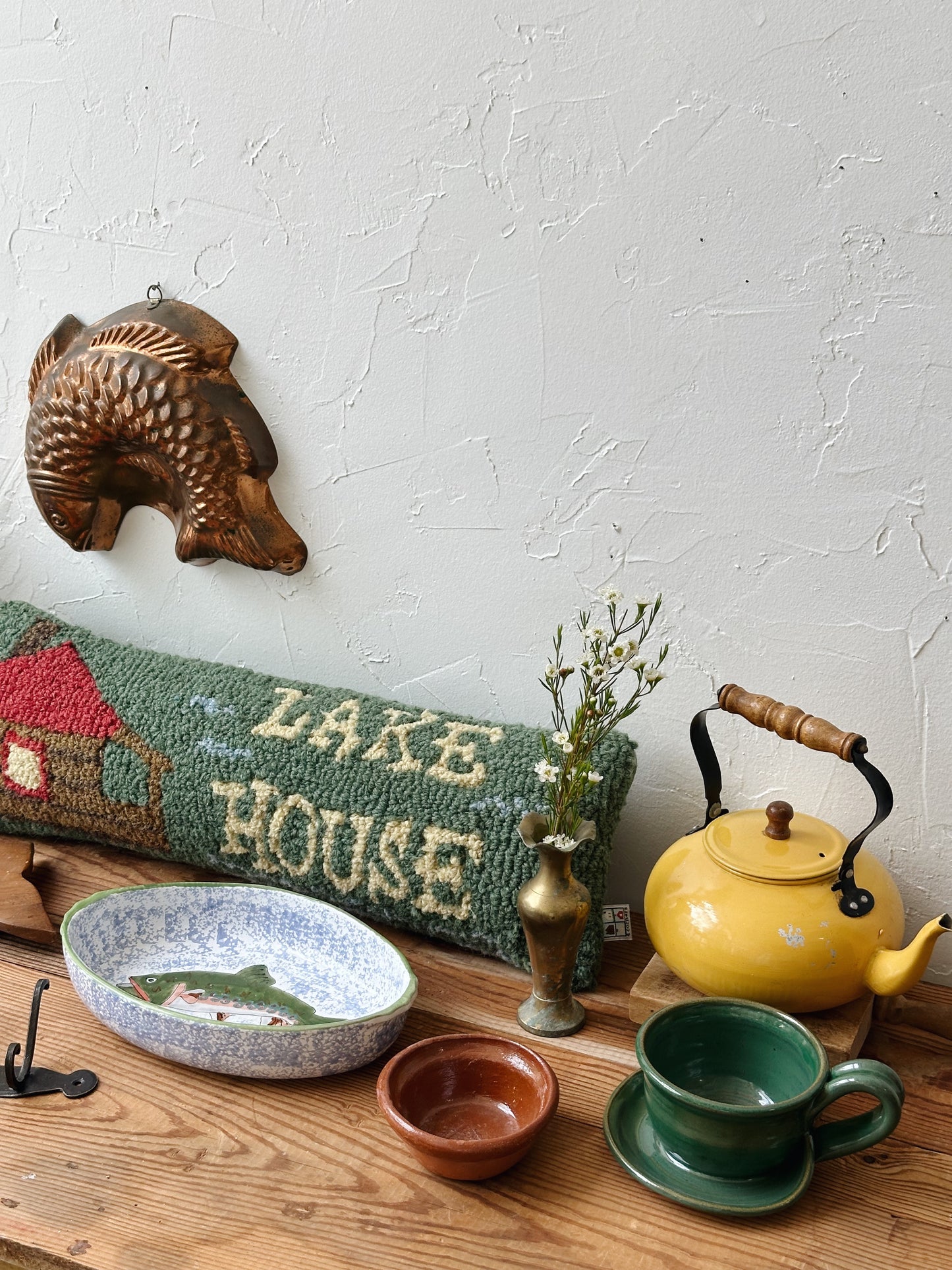 Vintage Lake House Pillow - Pick Up Only