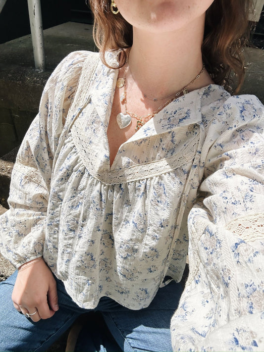 Bella Dainty Floral Top