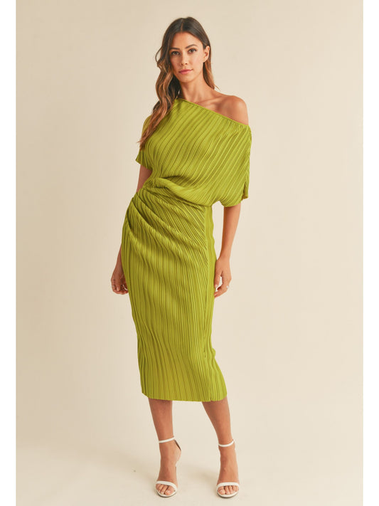 Kiwi Off Shoulder Pleated Dress