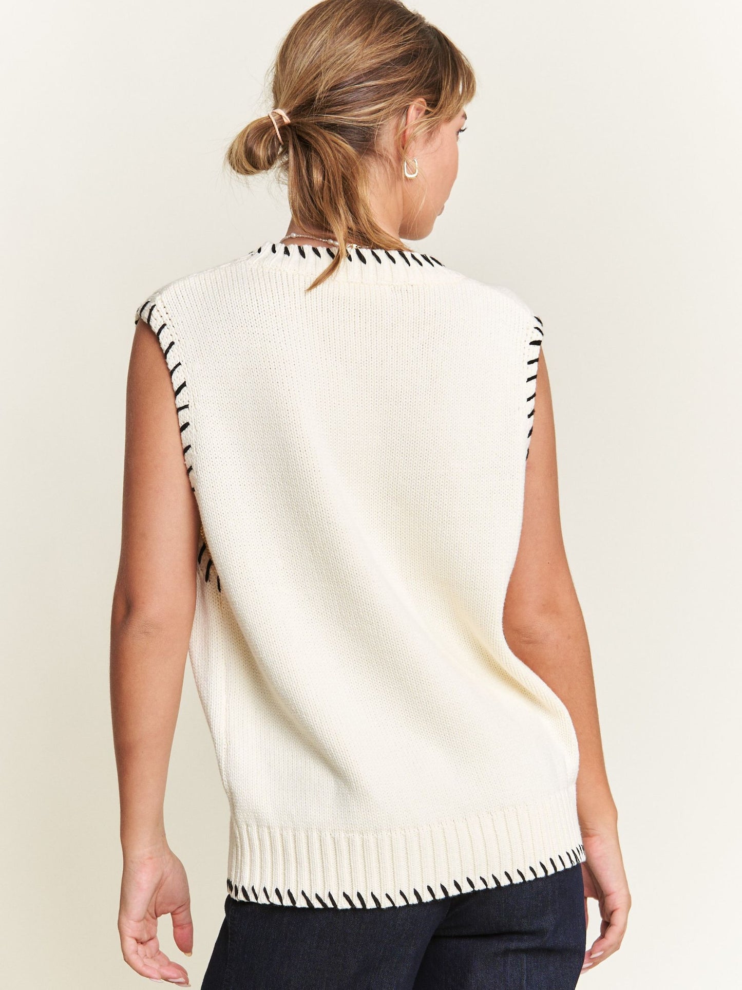 Gigi Contrast Sweater Vest