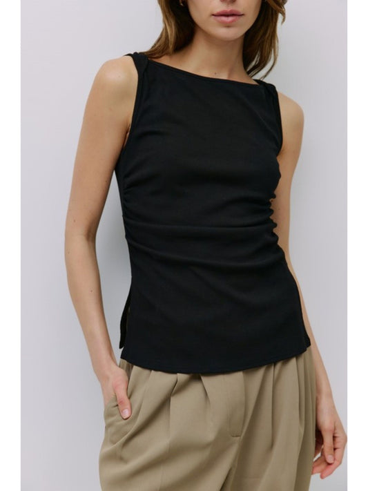 The Regina Top
