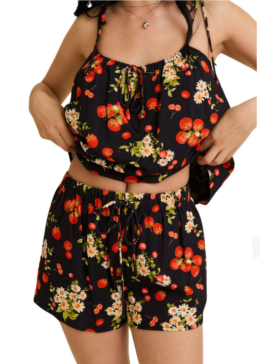 Tomato Pattern Shorts