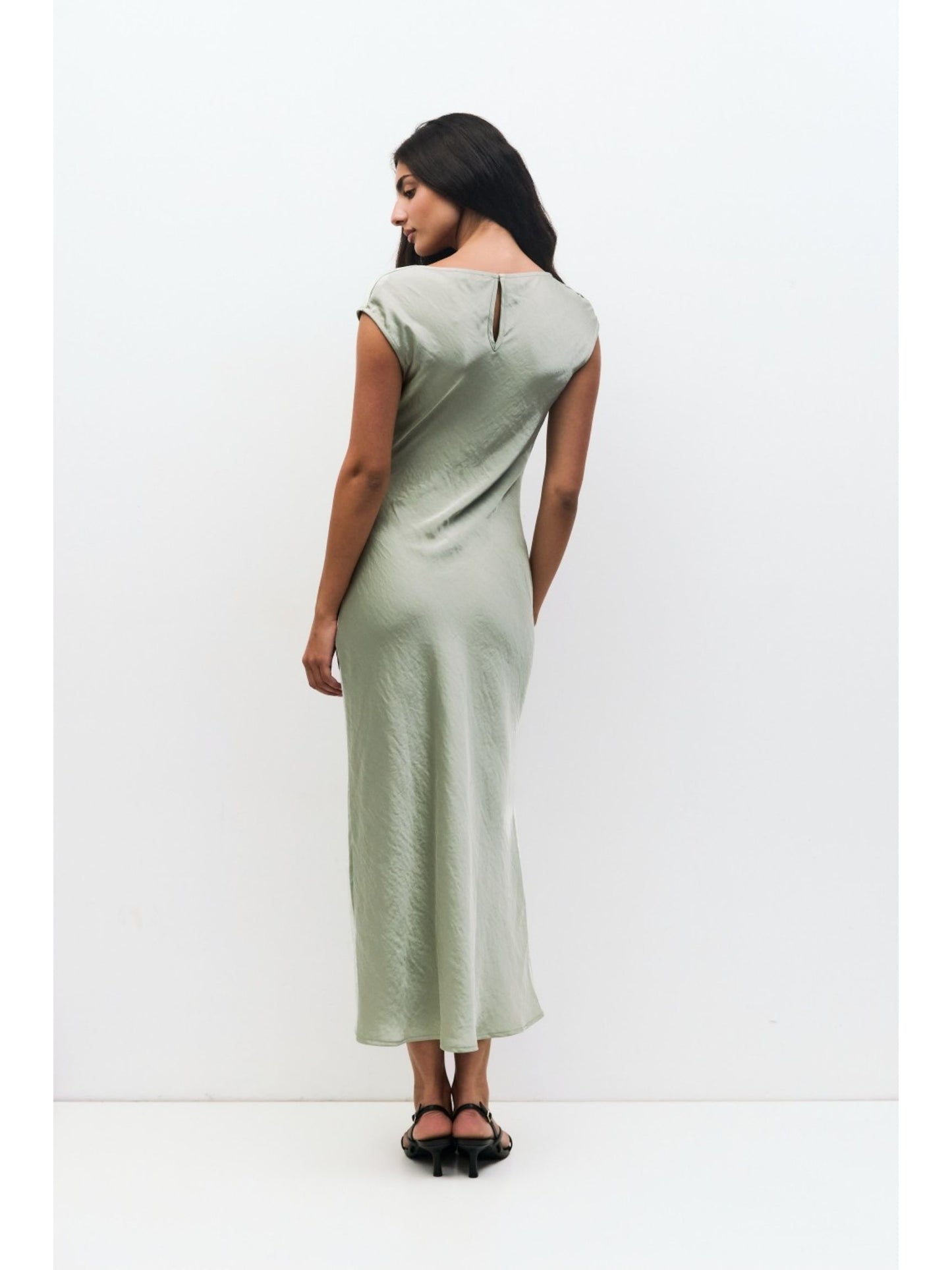The Leila Dress