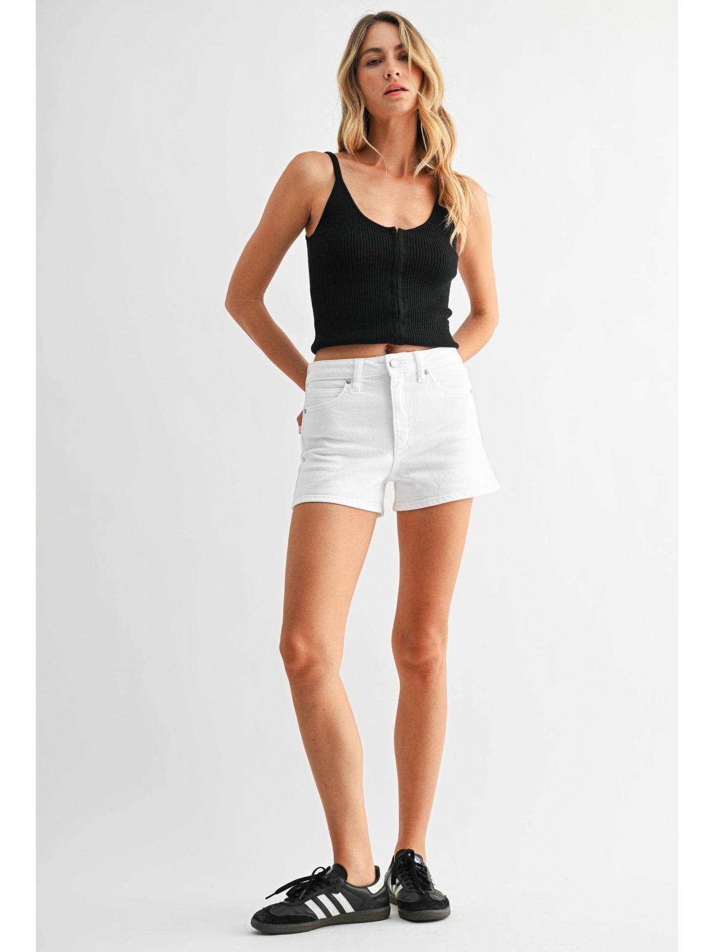 Classic Denim Short - White
