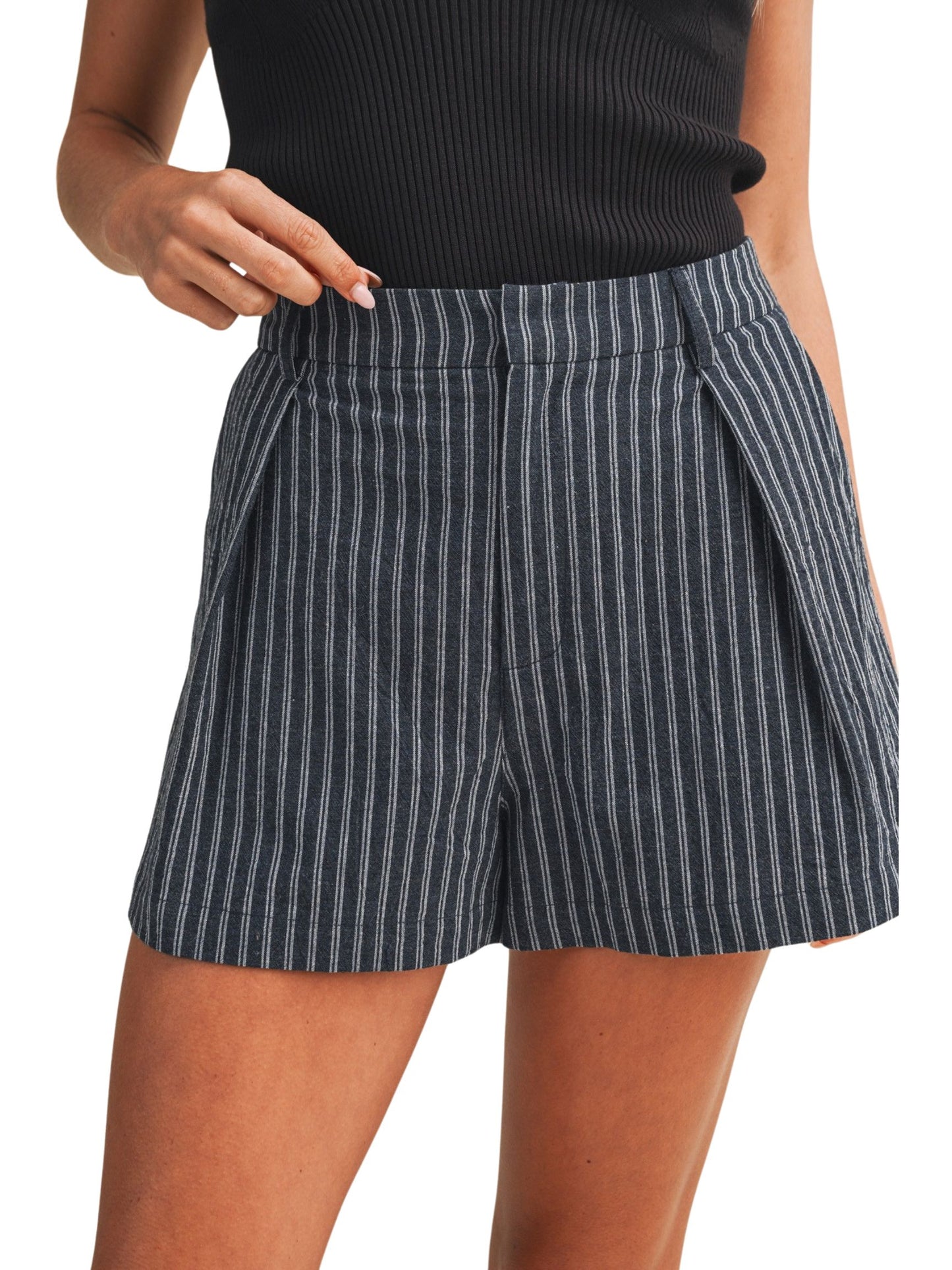 The Ava Short