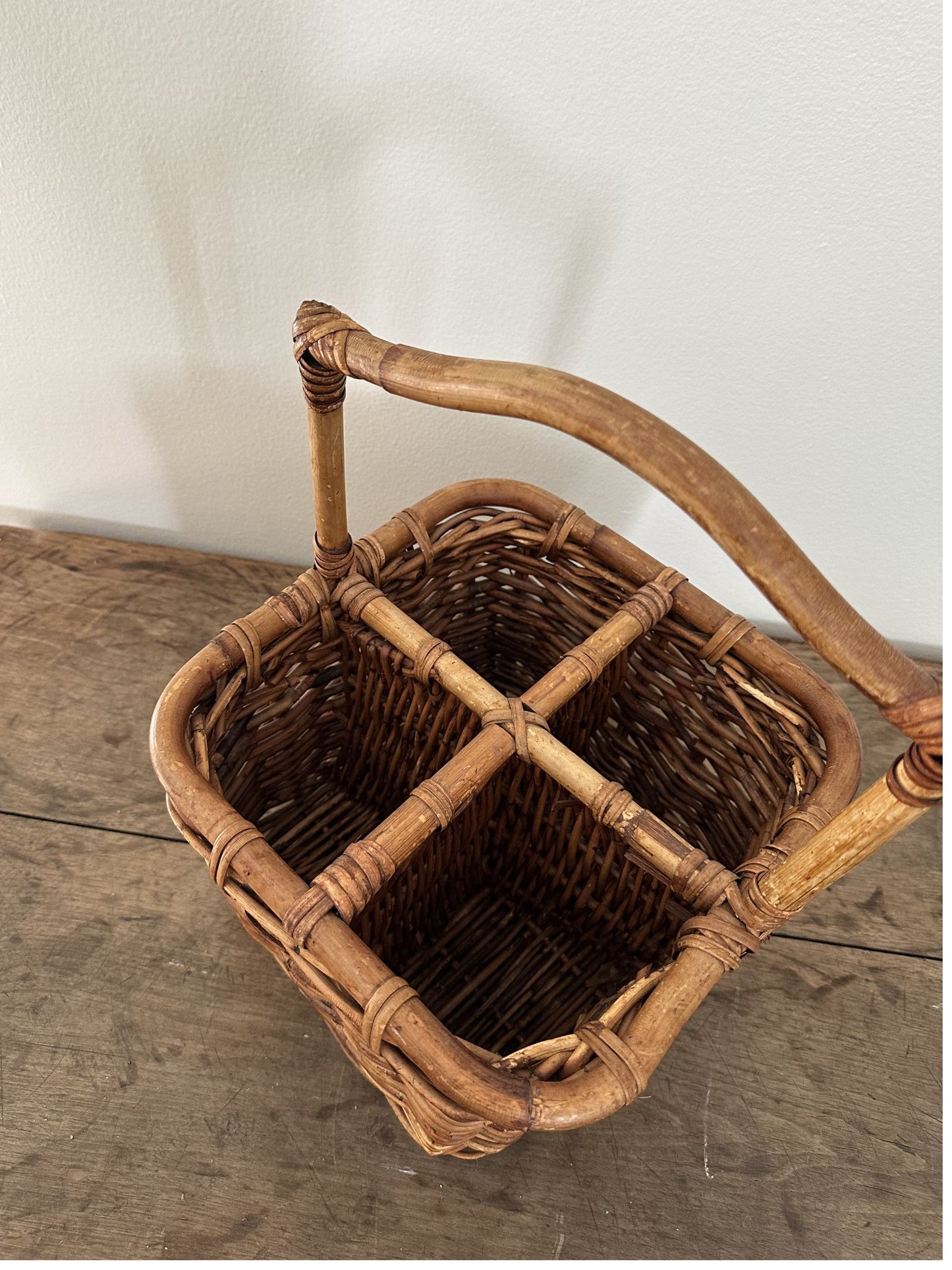 Vintage Wicker Bottle Basket Caddy - Pick Up Only