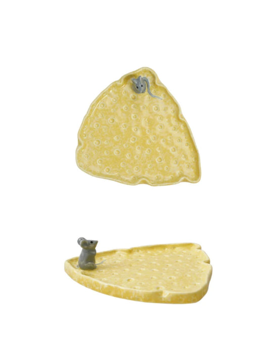 Cheese Shaped Plate with Mouse