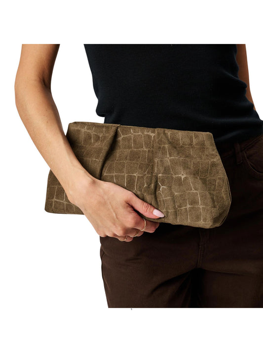 Elva Croco Clutch