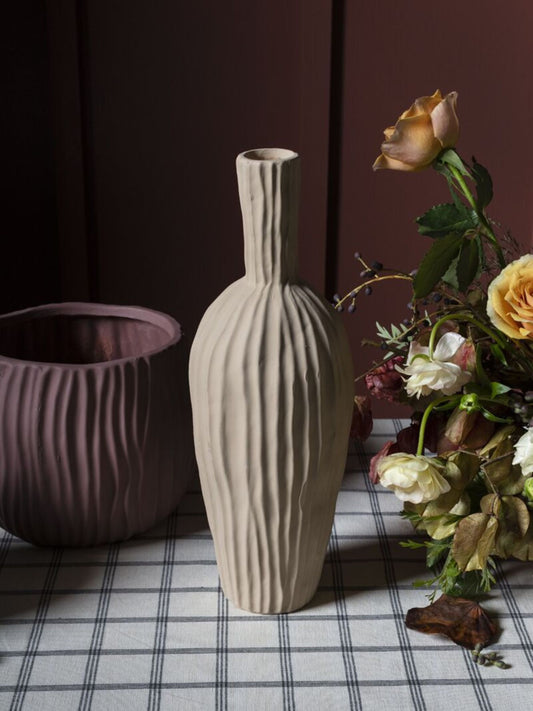 Thayer Budvase