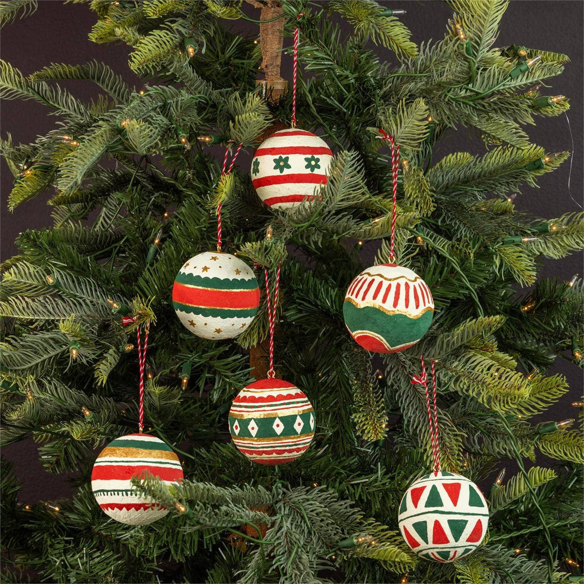 Paper Mâché Ornament